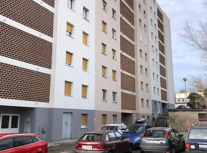 Lägenhet Domestico *